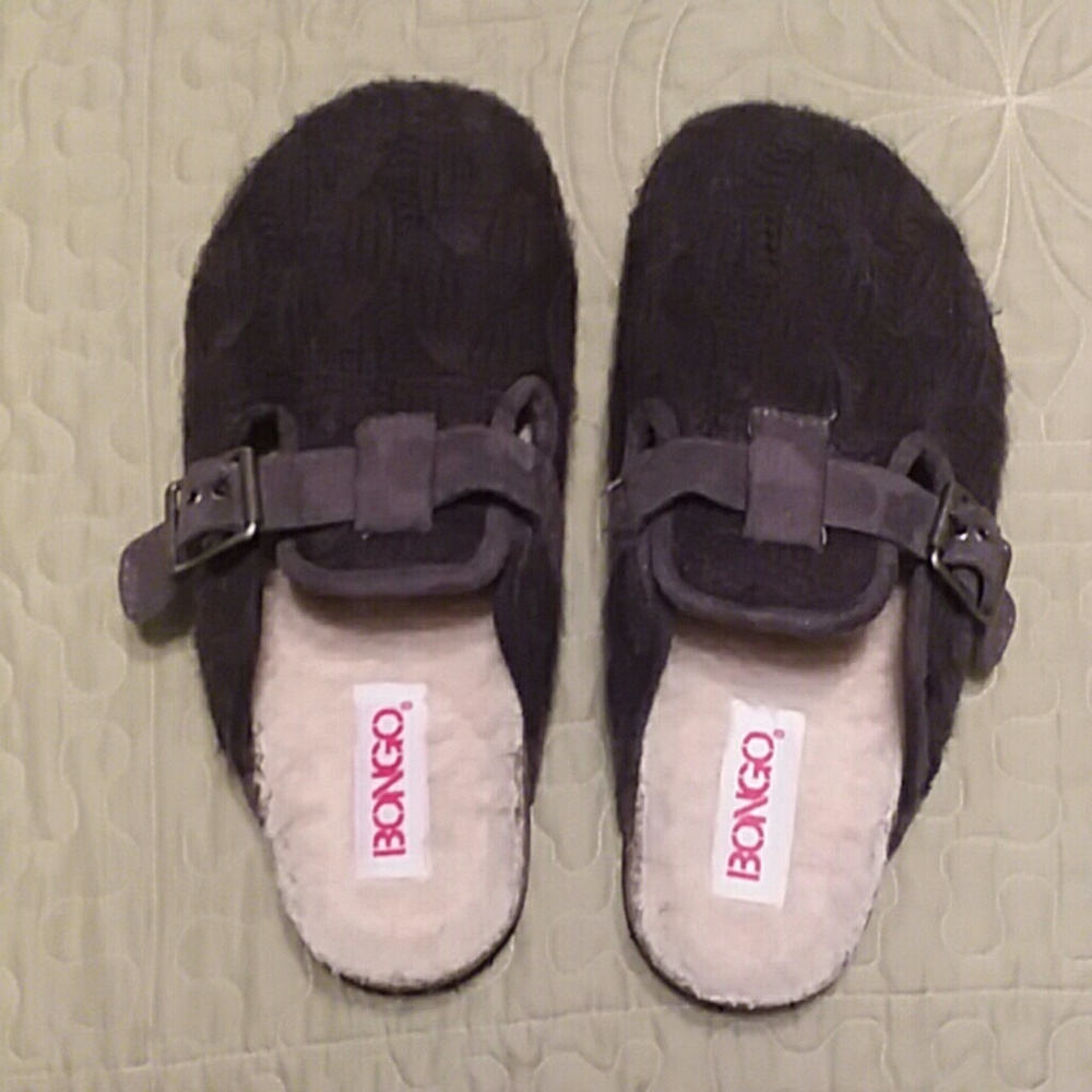 Charcoal colored Bongo clogs.